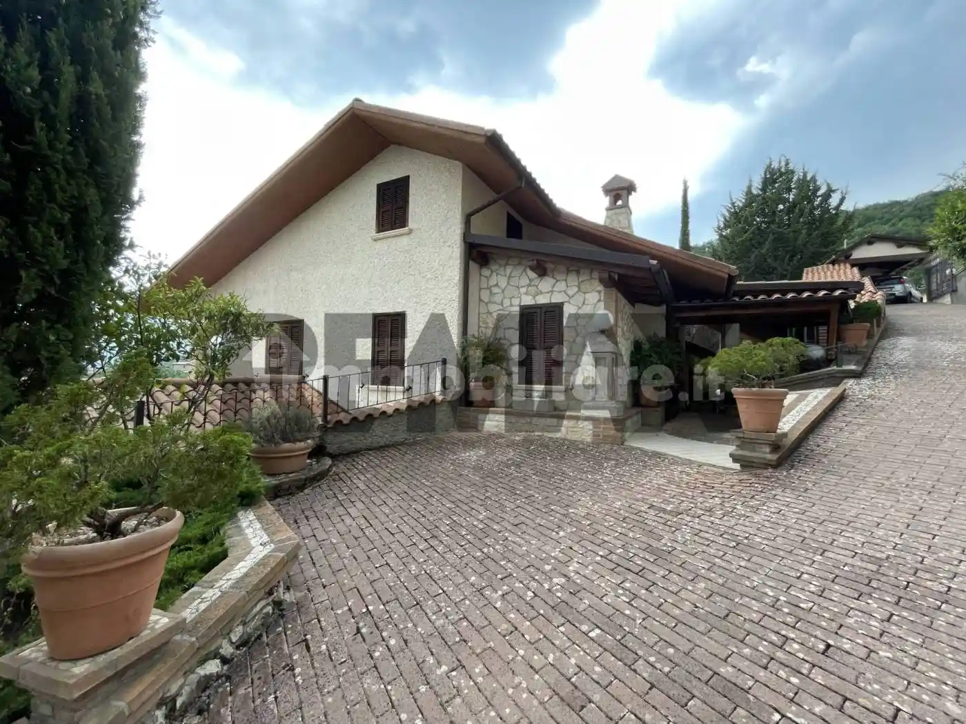 Villa in vendita a Scoppito