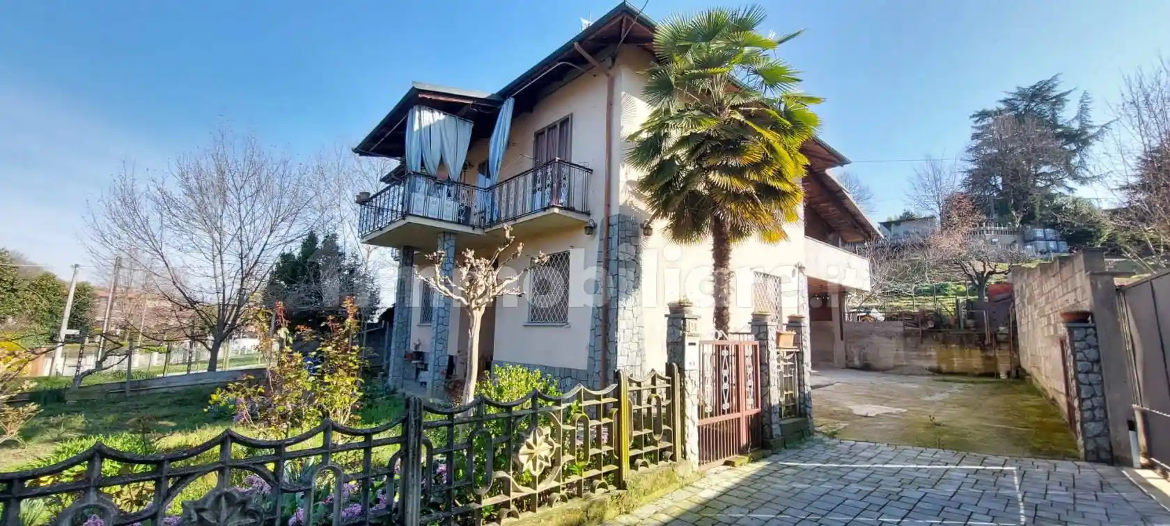 Villa in vendita a Bra