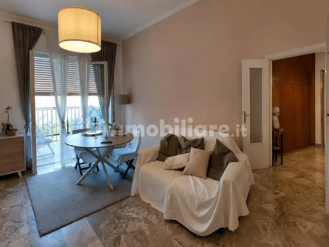 Appartamento in vendita a Palermo