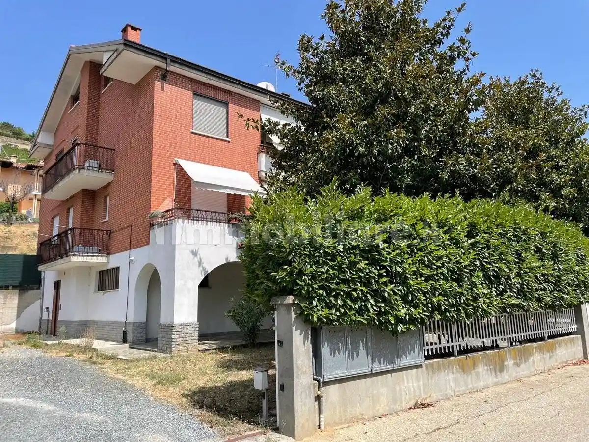 Appartamento in vendita a Santo Stefano Belbo