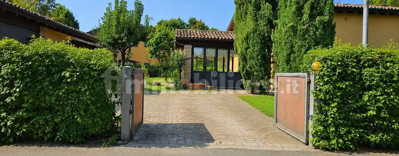 Villa in vendita a Modena
