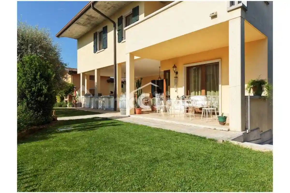 Villa - foto 3