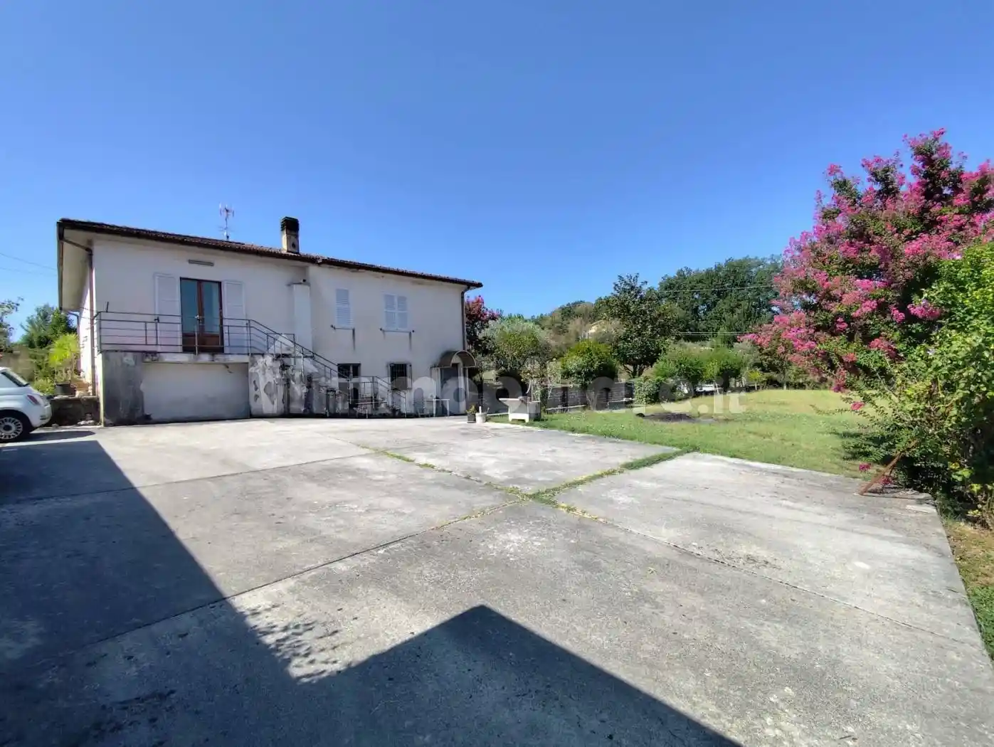 Villa in vendita a Cervaro