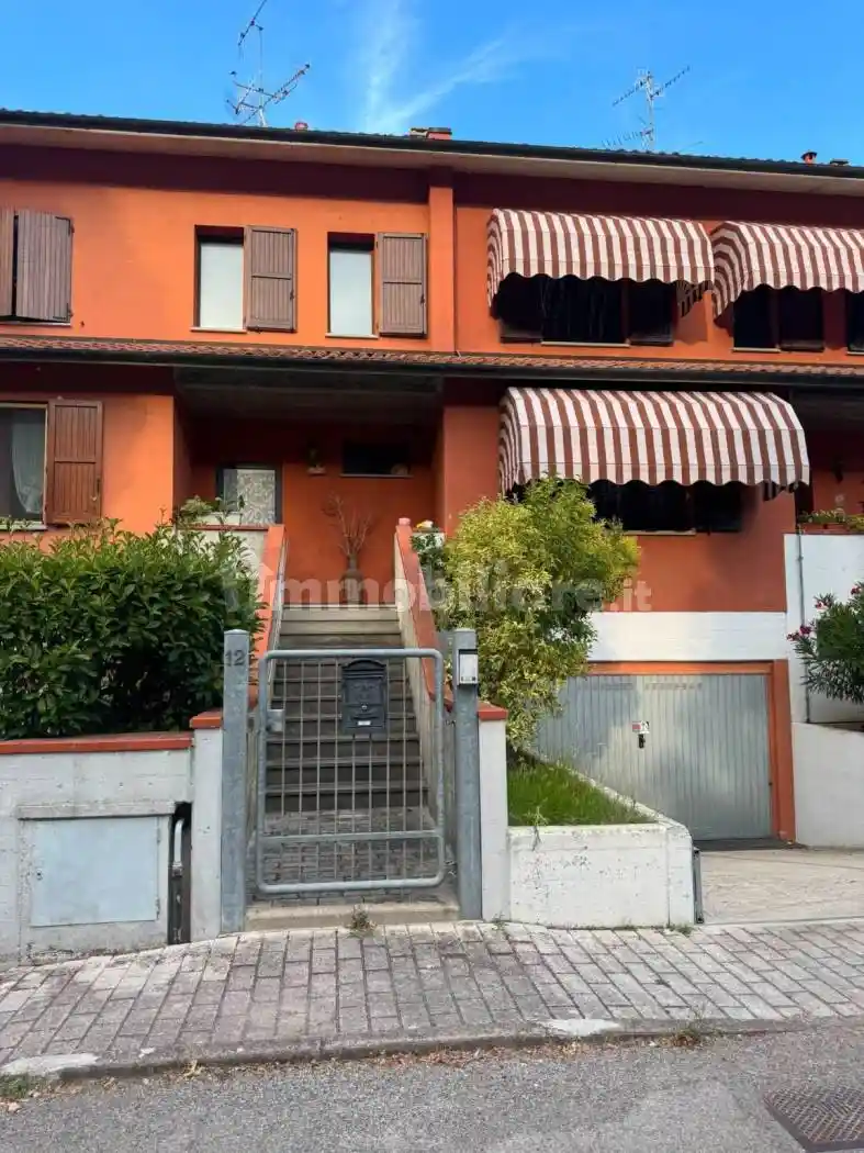 Villetta a schiera in vendita a Monte San Pietro