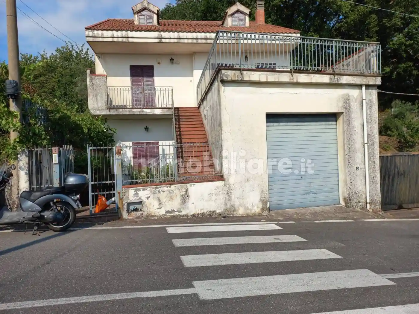 Villa in vendita a Piedimonte Etneo
