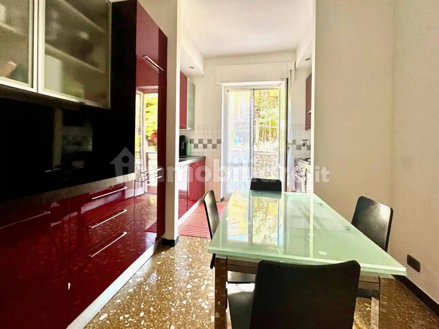 Appartamento in vendita a Genova