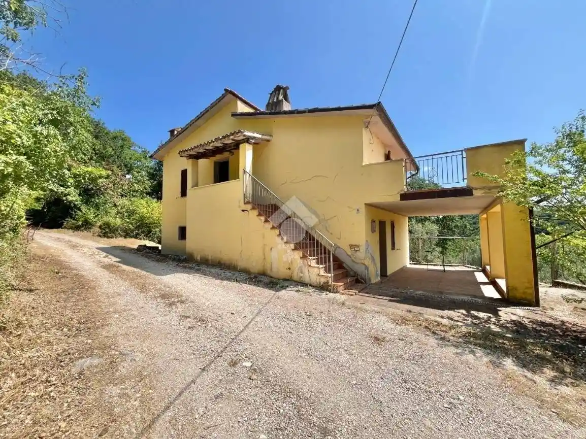 Casa indipendente in vendita a Assisi