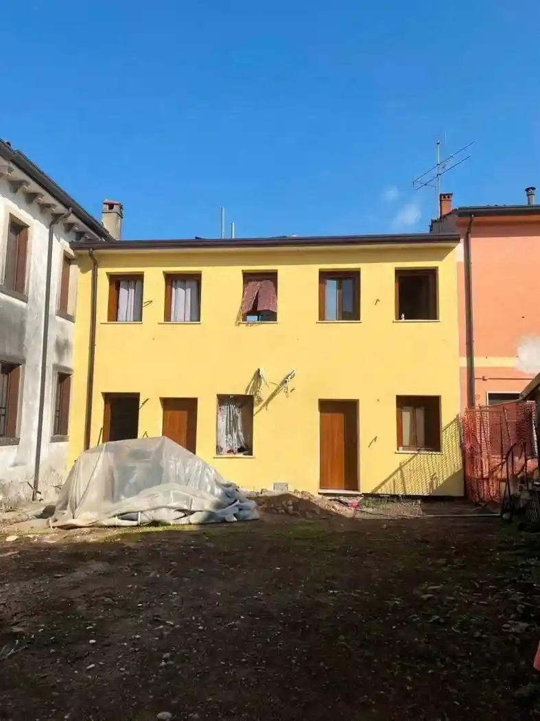 Casa indipendente in vendita a San Giovanni Lupatoto