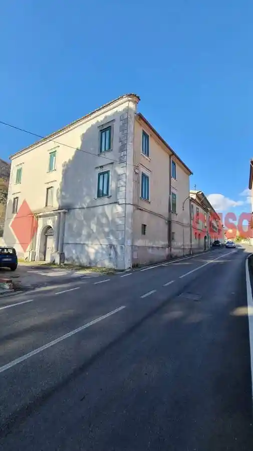 Appartamento in vendita a Giffoni Valle Piana