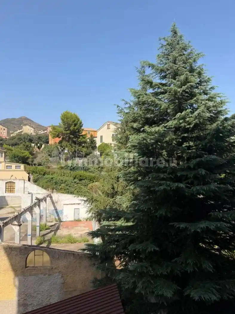 Appartamento in vendita a Genova