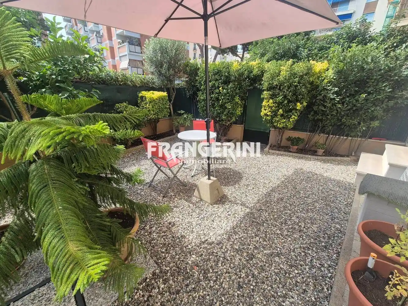 Appartamento in vendita a Livorno