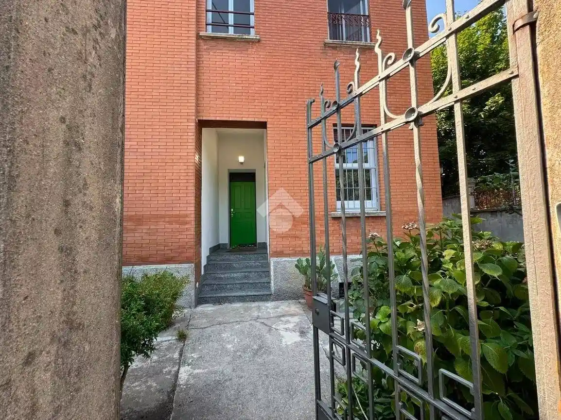Appartamento in affitto a Novara