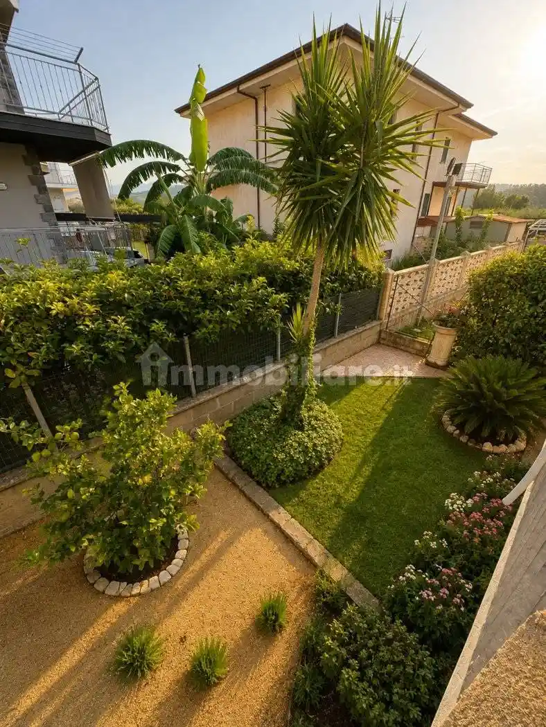 Casa indipendente in vendita a Crosia