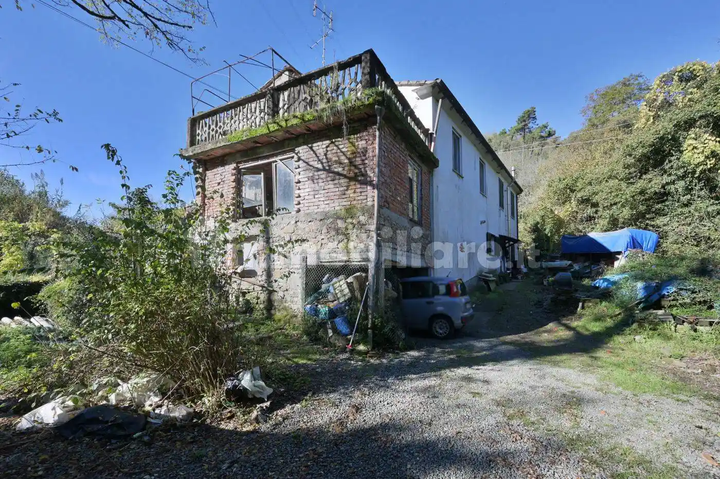 Casa indipendente in vendita a Vezzano Ligure