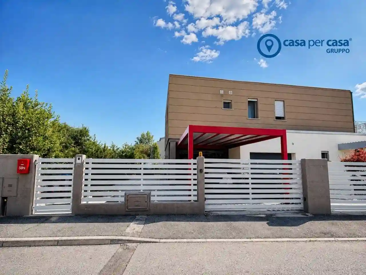 Villa - foto 2