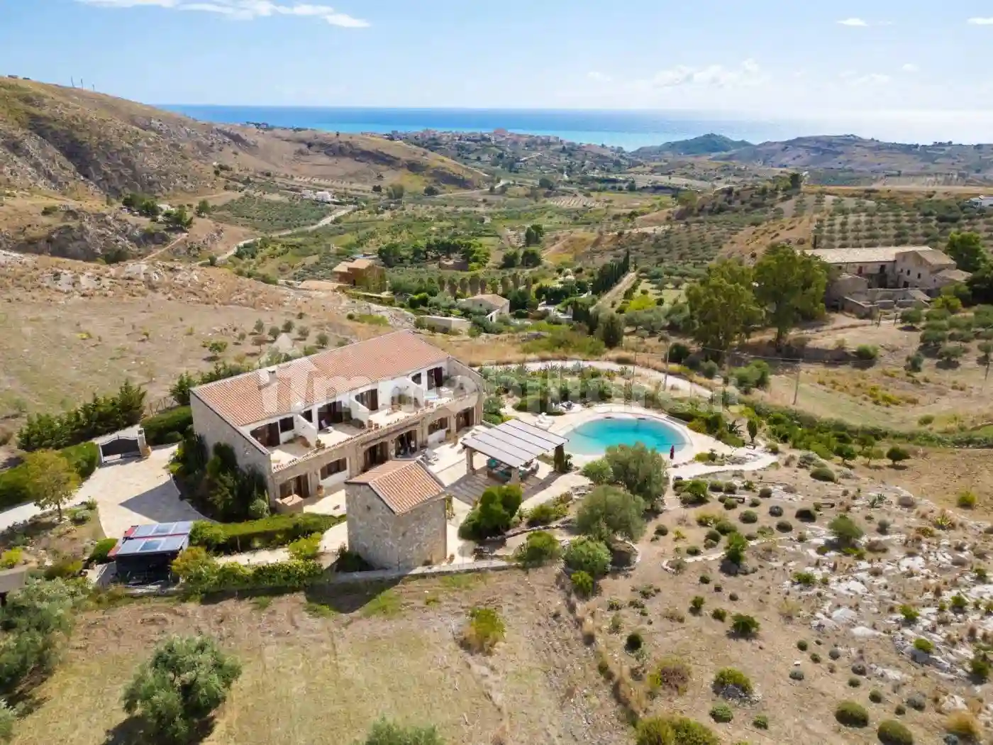 Villa - foto 2