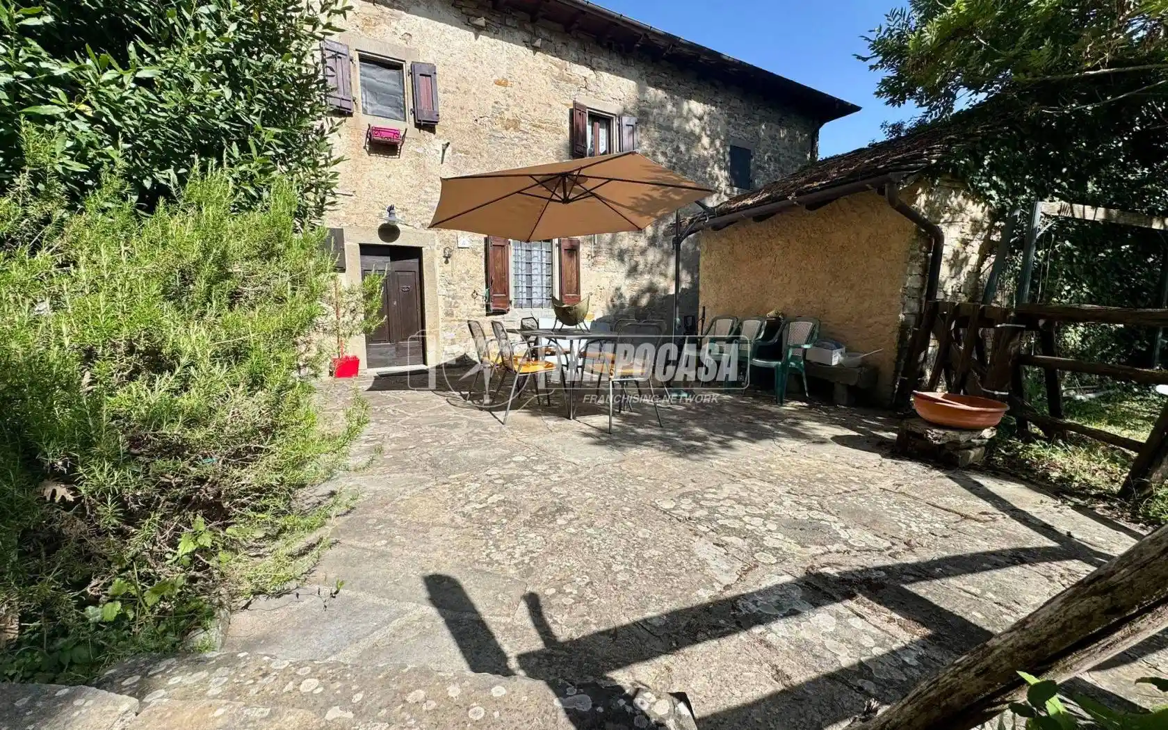 Casa indipendente in vendita a Riolunato