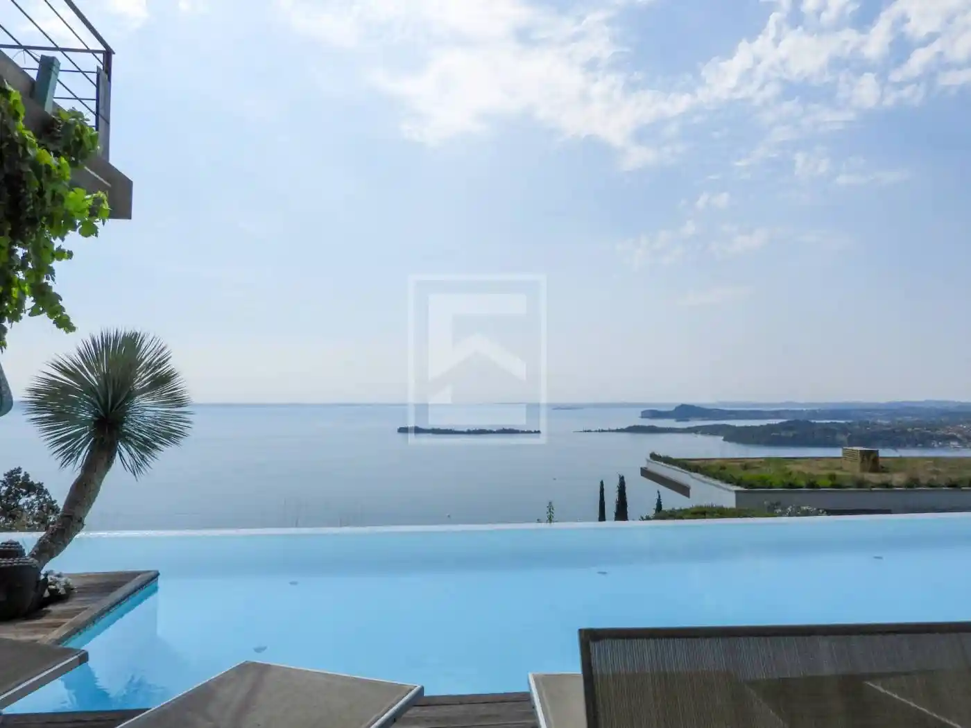 Villa in vendita a Gardone Riviera