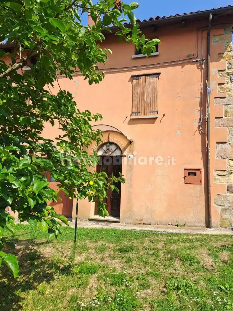 Casa indipendente in vendita a Loiano