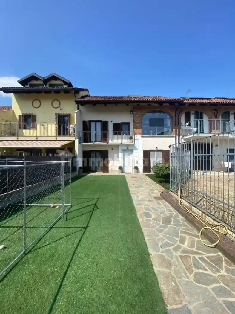 Villa in vendita a Carignano