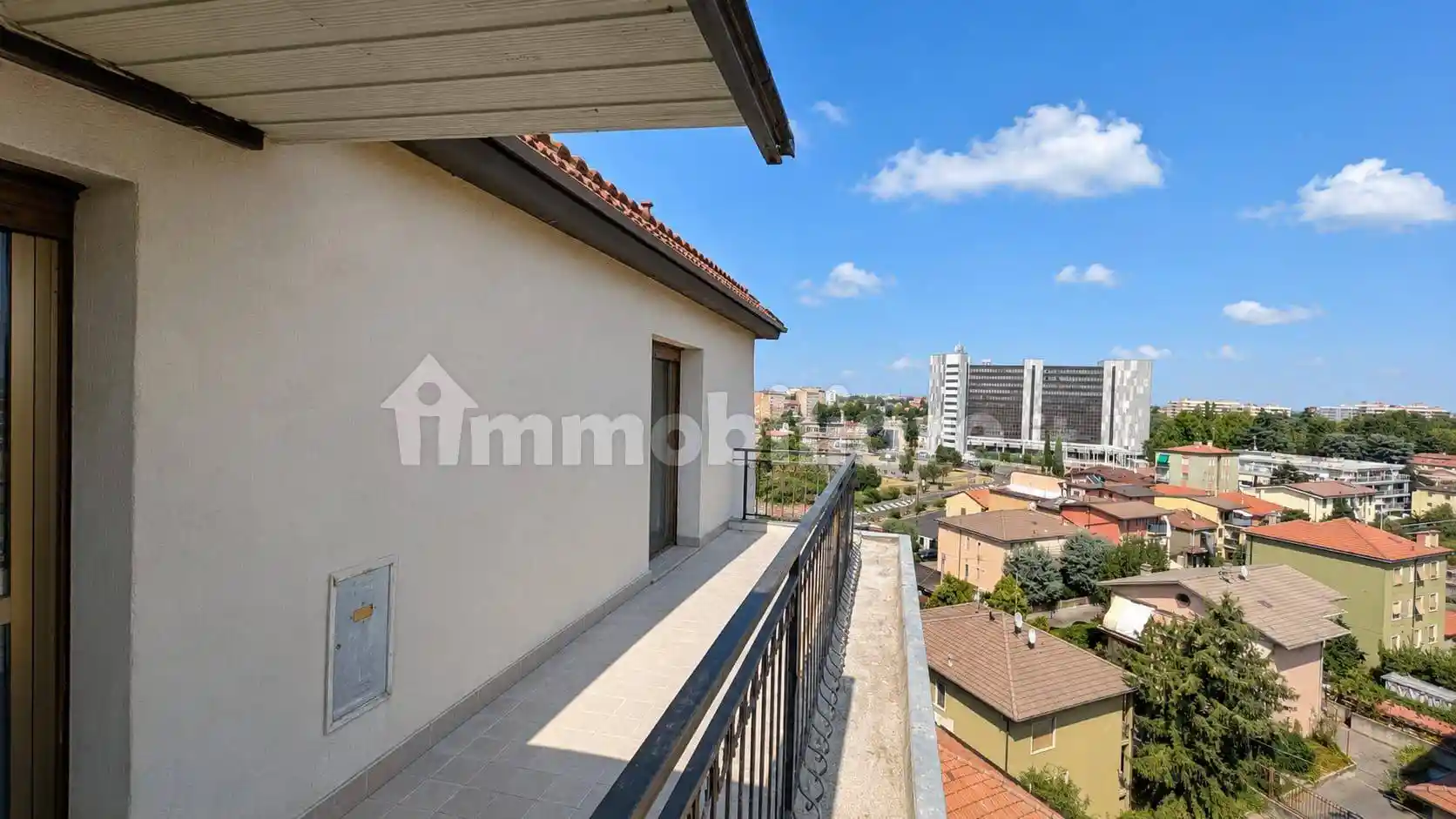 Appartamento in vendita a Cologno Monzese