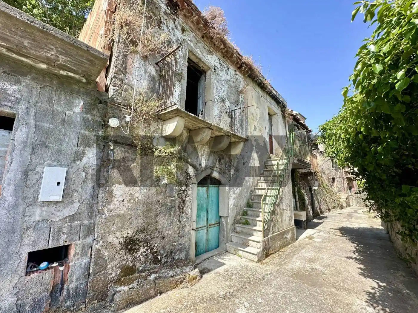 Casa indipendente in vendita a Francavilla di Sicilia