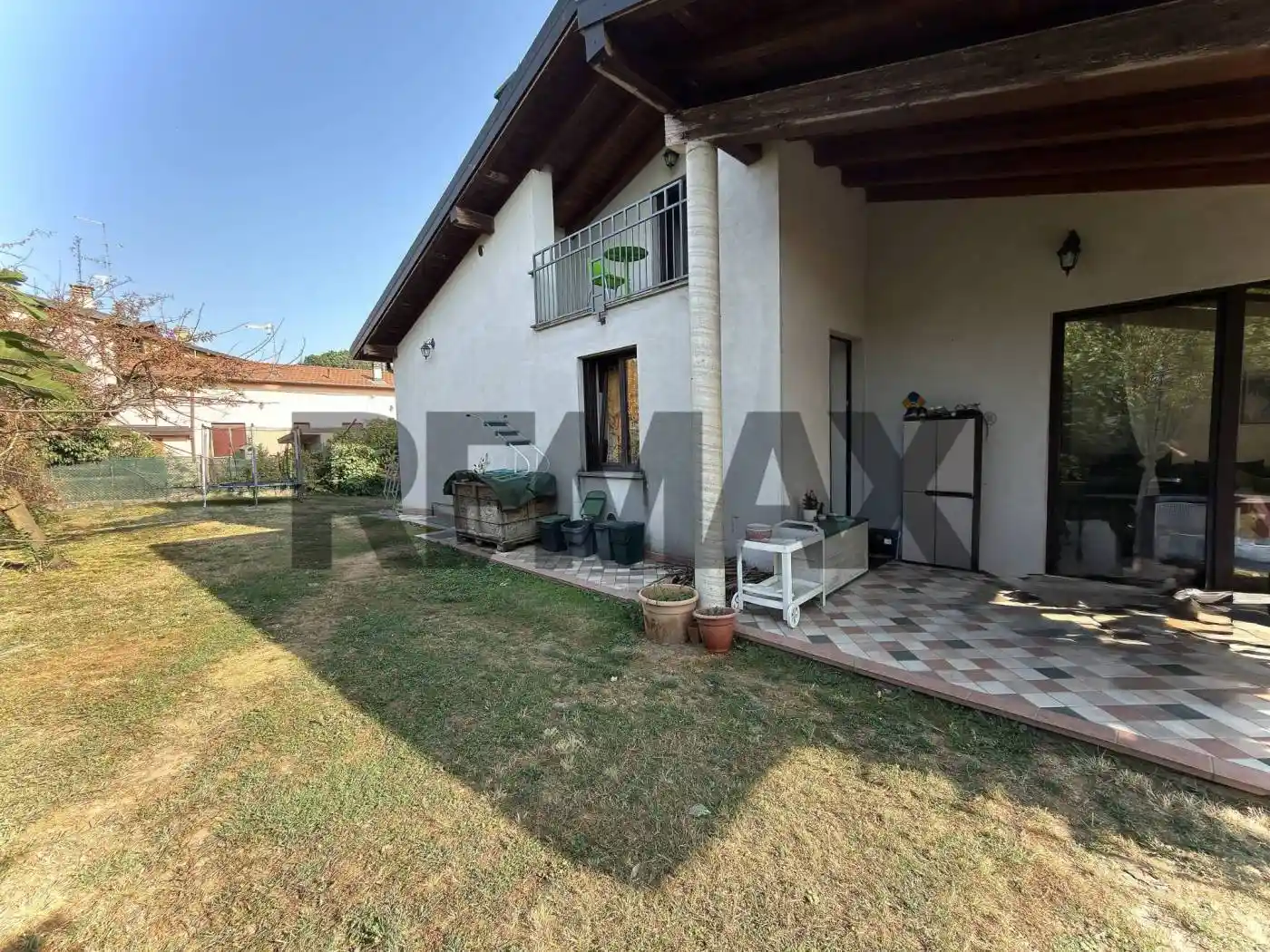 Villa in vendita a Gazzada Schianno