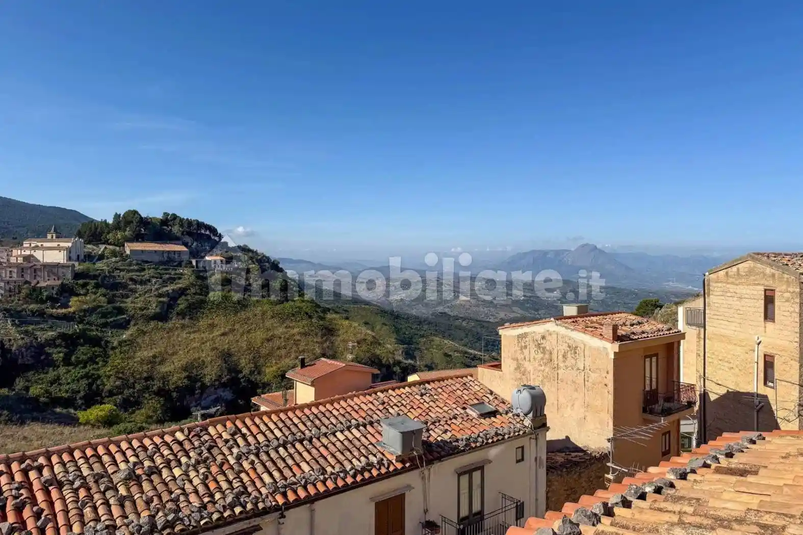 Casa indipendente in vendita a Gratteri