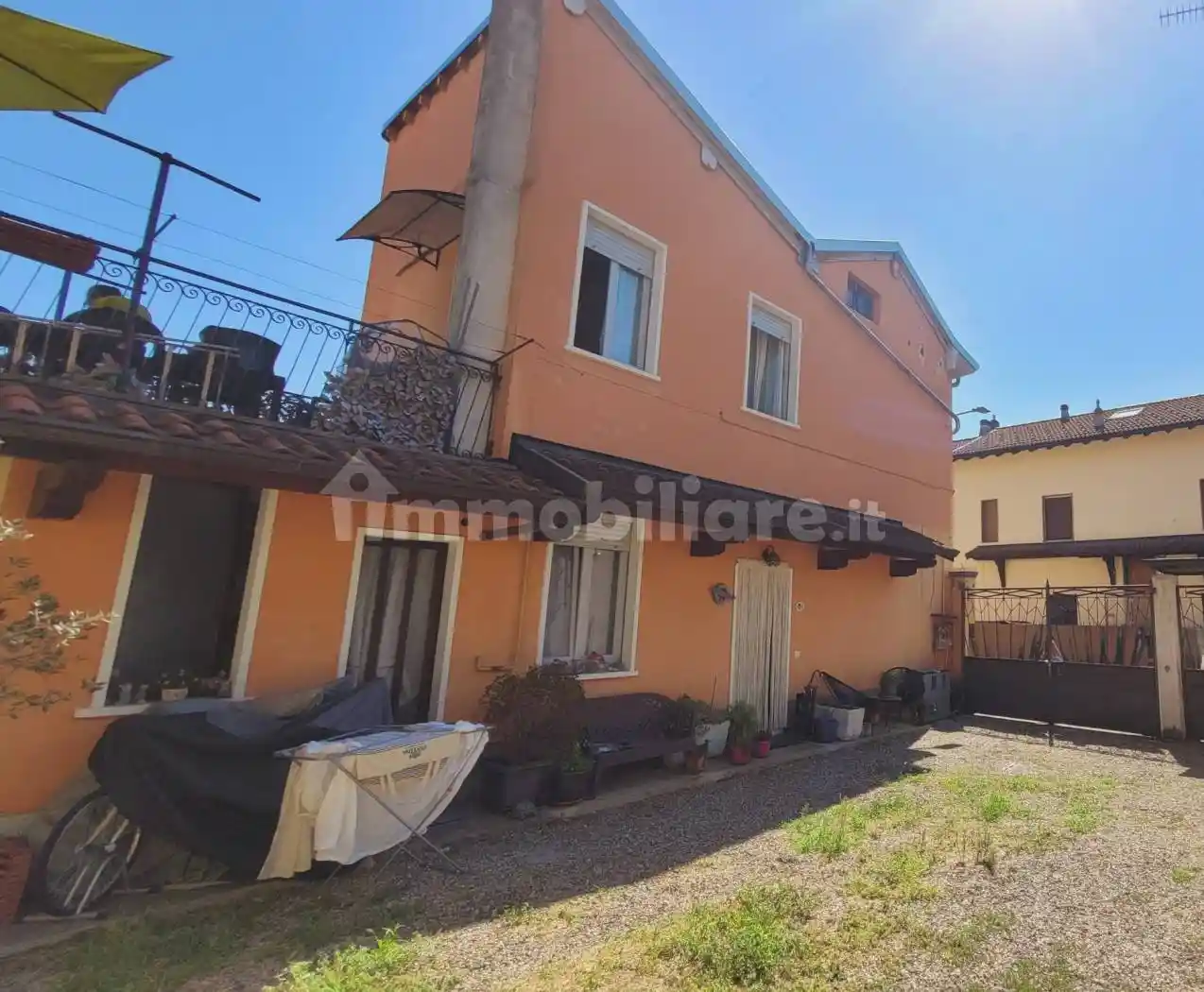 Appartamento in vendita a Magnago