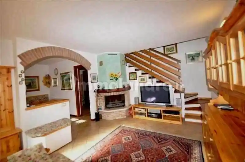 Villa in vendita a Roncobello