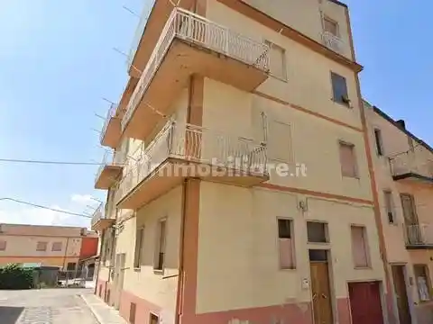 Appartamento in vendita a Genzano di Lucania