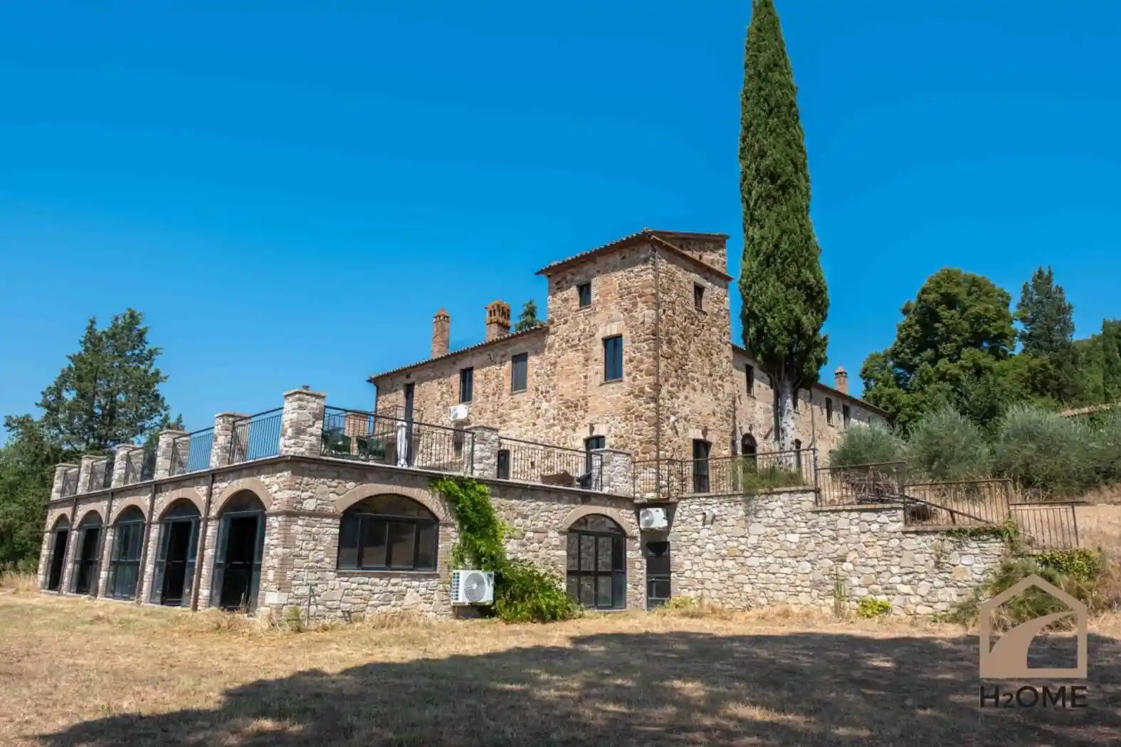 Palazzo - Edificio in vendita a Todi