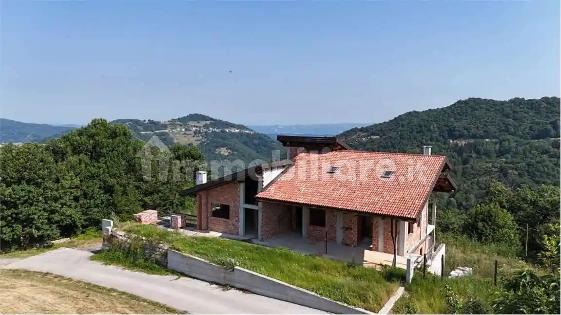 Villa in vendita a Battifollo