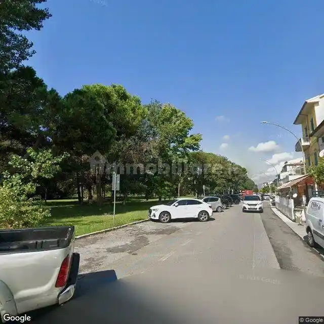 Appartamento in vendita a Viareggio