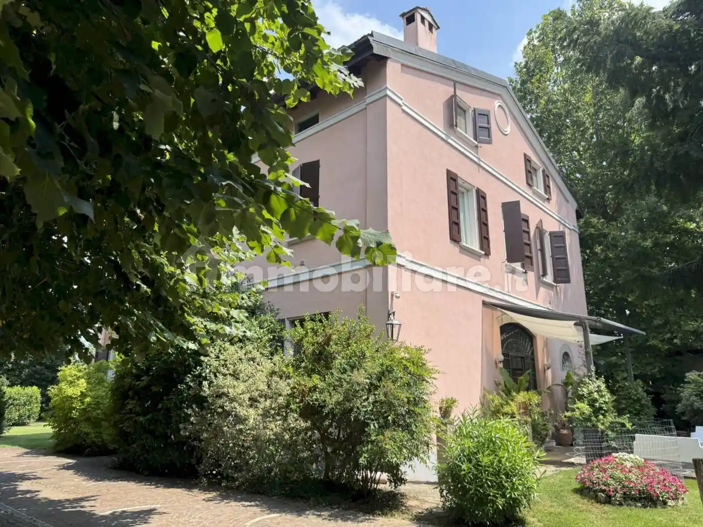 Villa in vendita a San Lazzaro di Savena