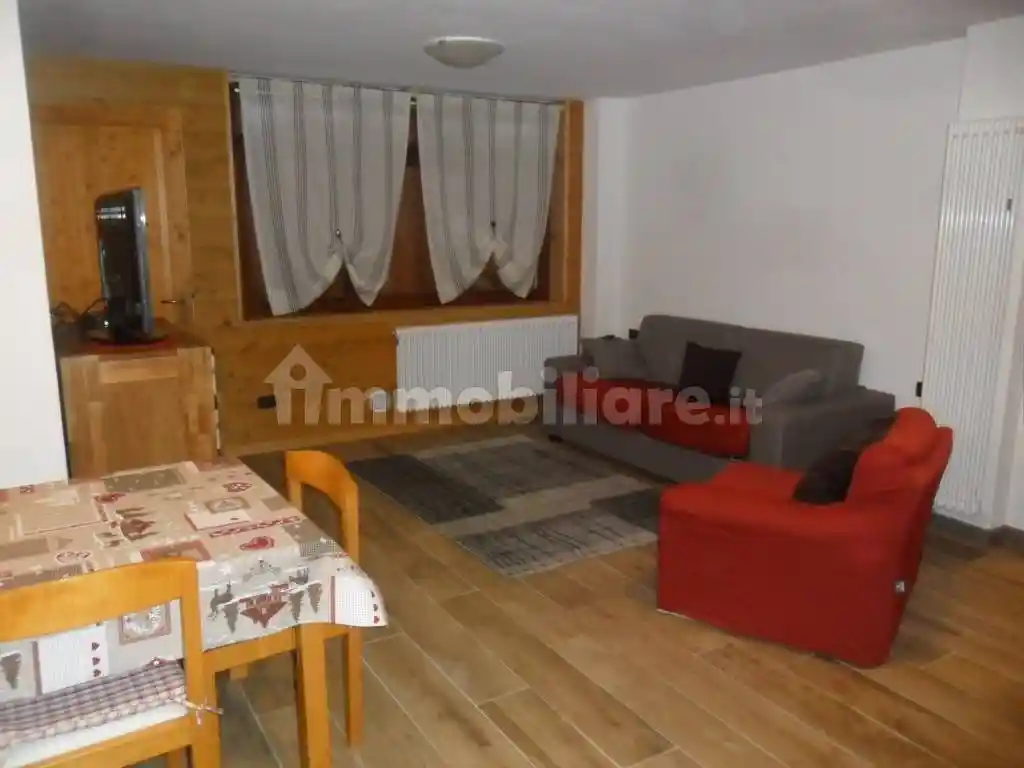 Appartamento in affitto a Macugnaga