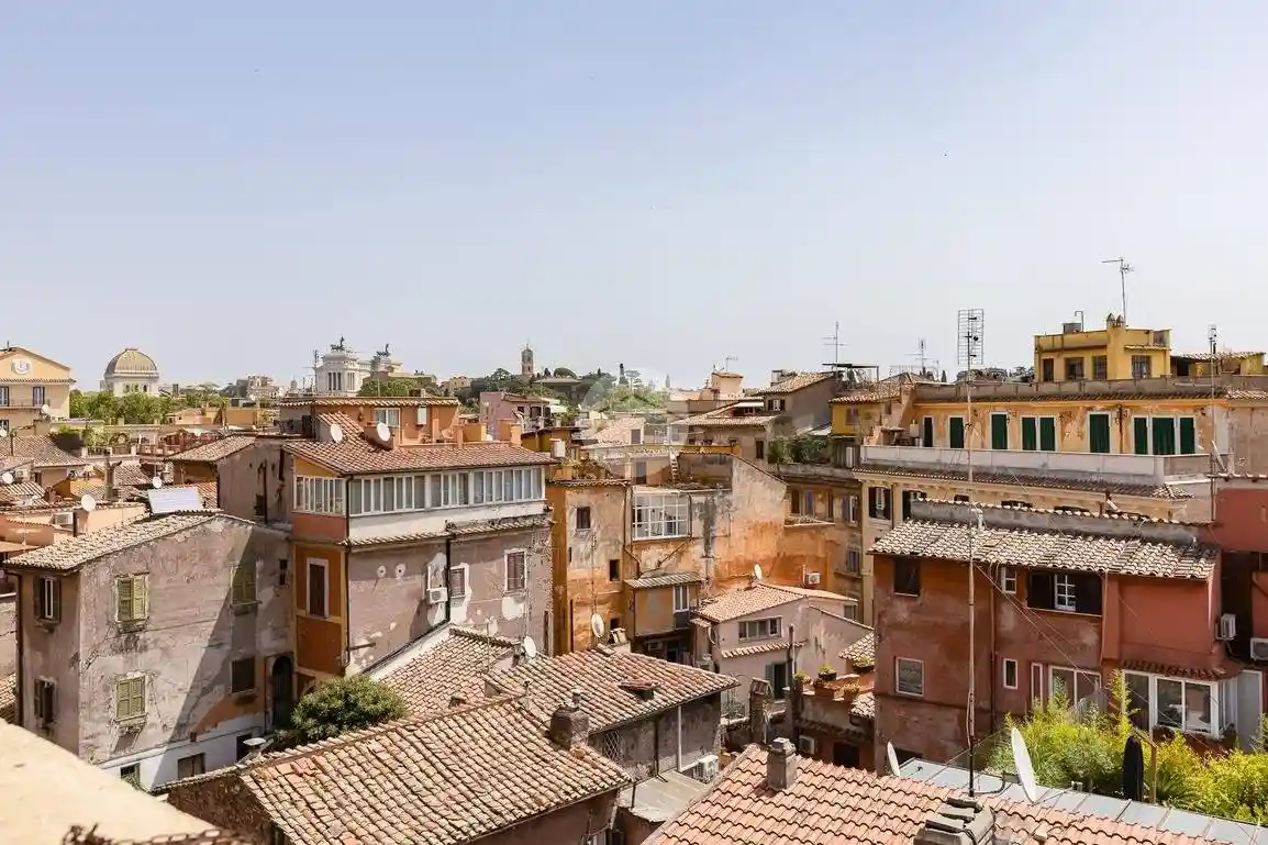 Appartamento in vendita a Roma