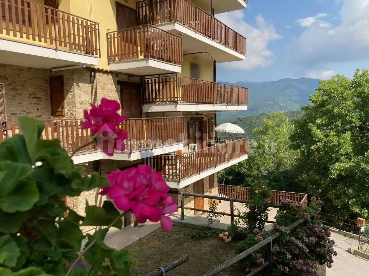 Appartamento in vendita a Roburent