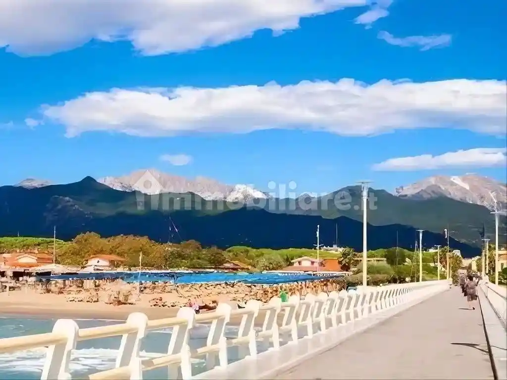 Villetta a schiera in vendita a Forte dei Marmi