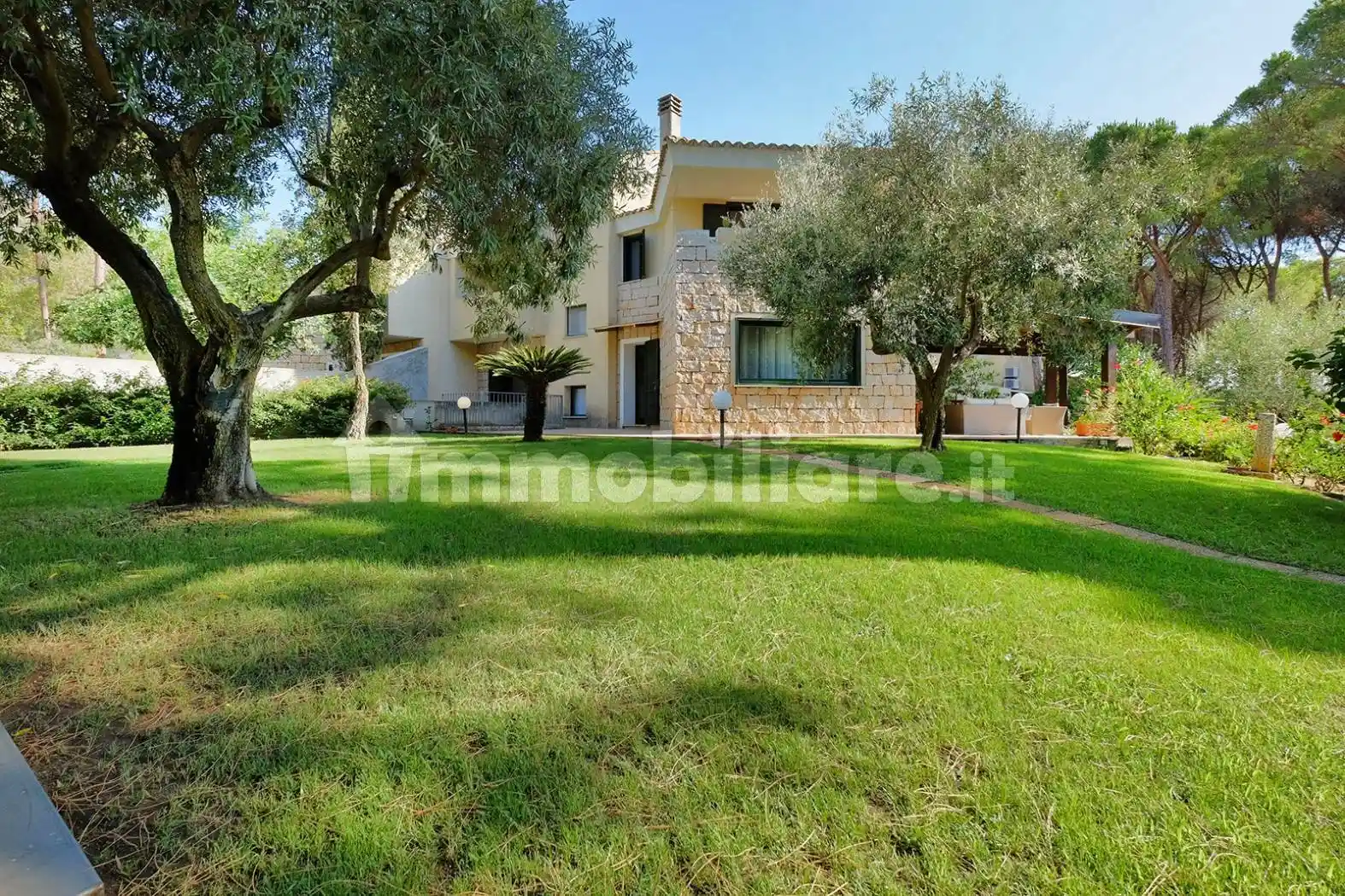 Casa indipendente in vendita a Pula
