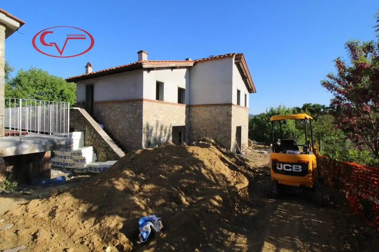Villa in vendita a Laterina Pergine Valdarno