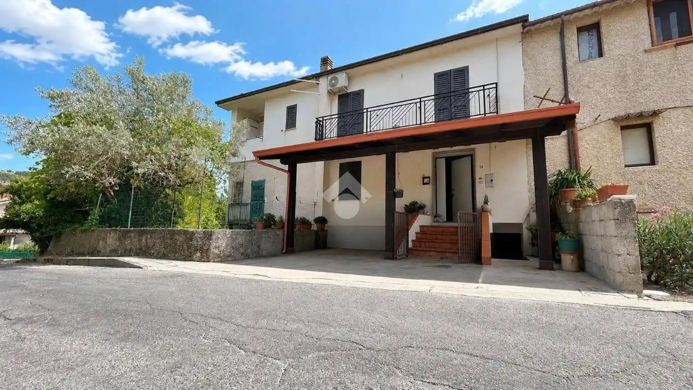 Casa indipendente in vendita a Mendicino