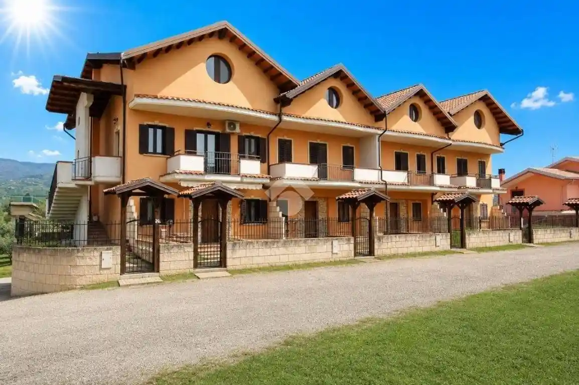 Villetta a schiera in vendita a Montalto Uffugo