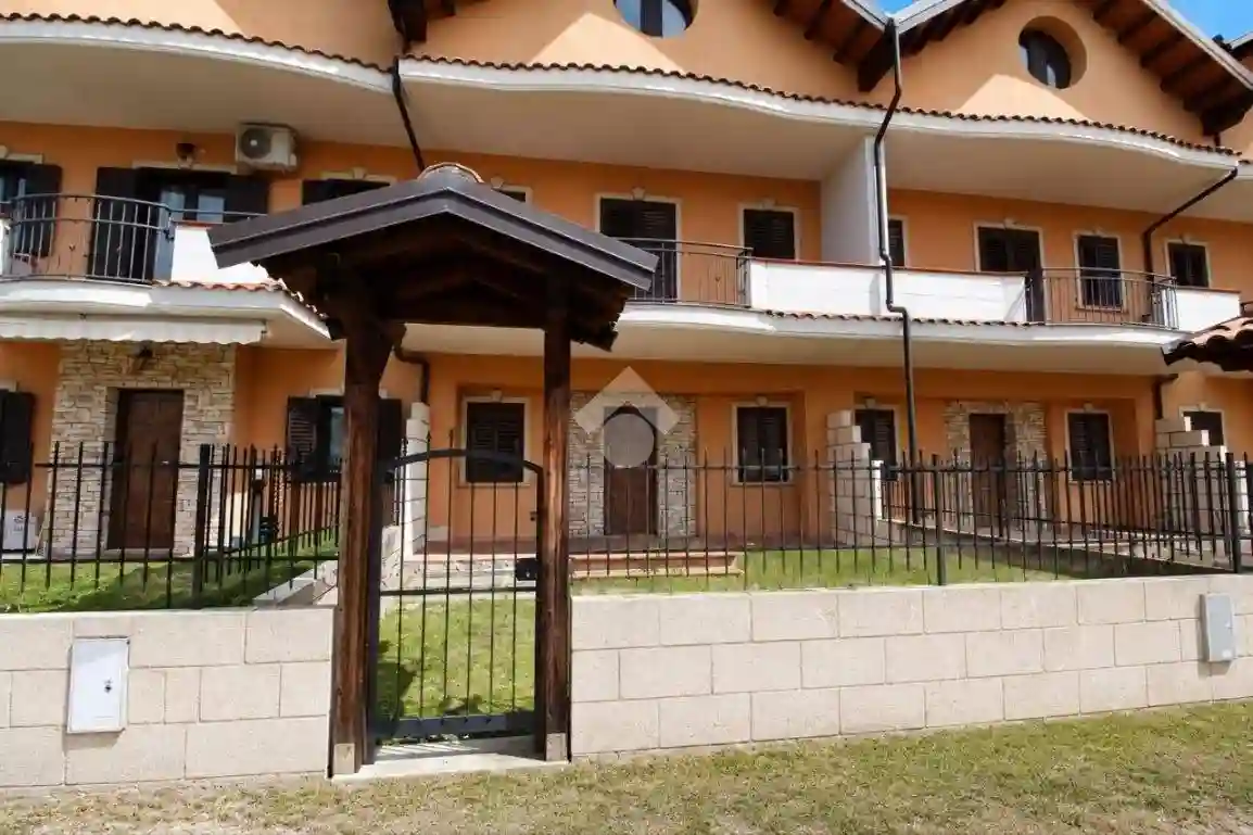 Villetta a schiera - foto 2
