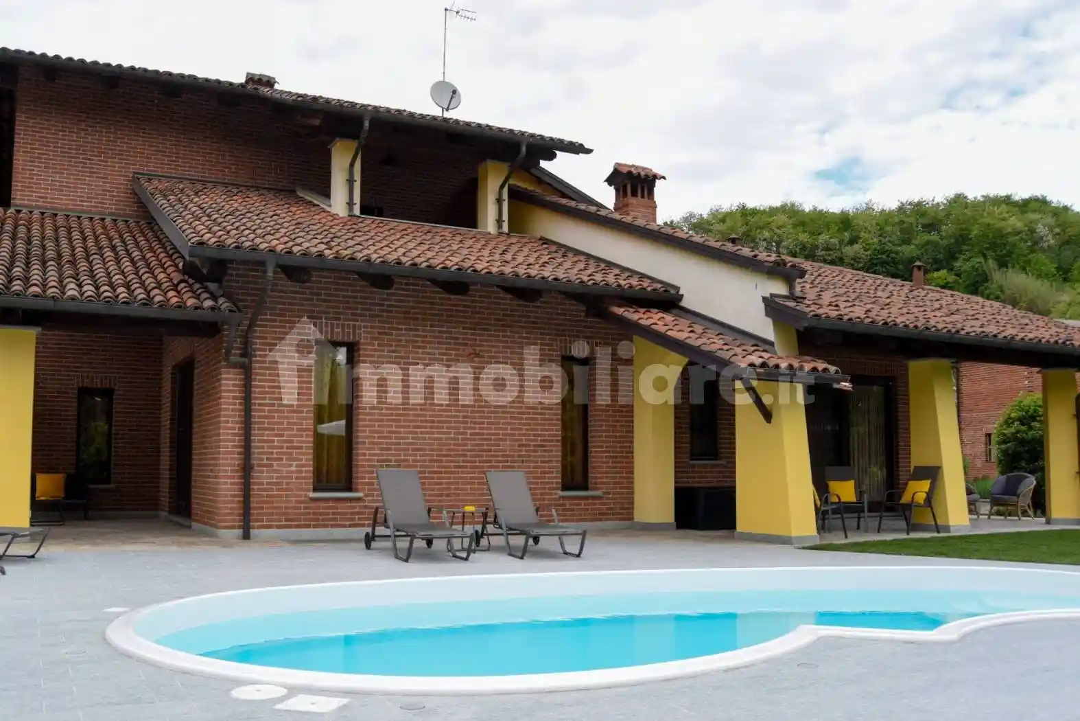 Villa in vendita a San Damiano d'Asti