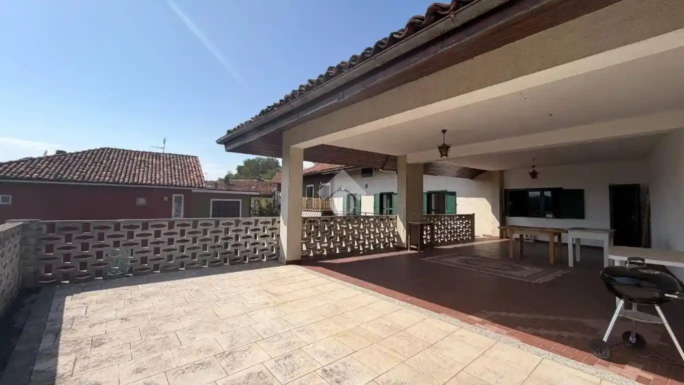 Casa indipendente in vendita a Castagneto Po