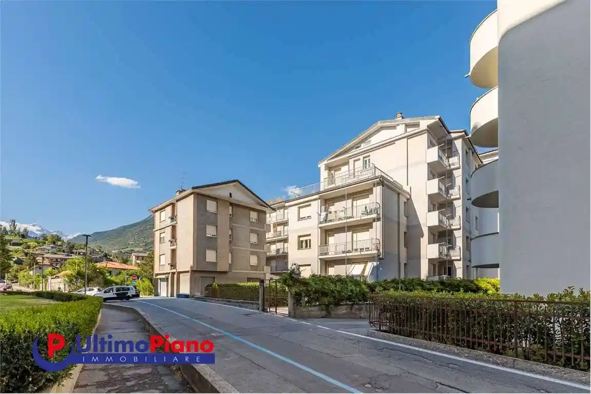 Appartamento in vendita a Aosta