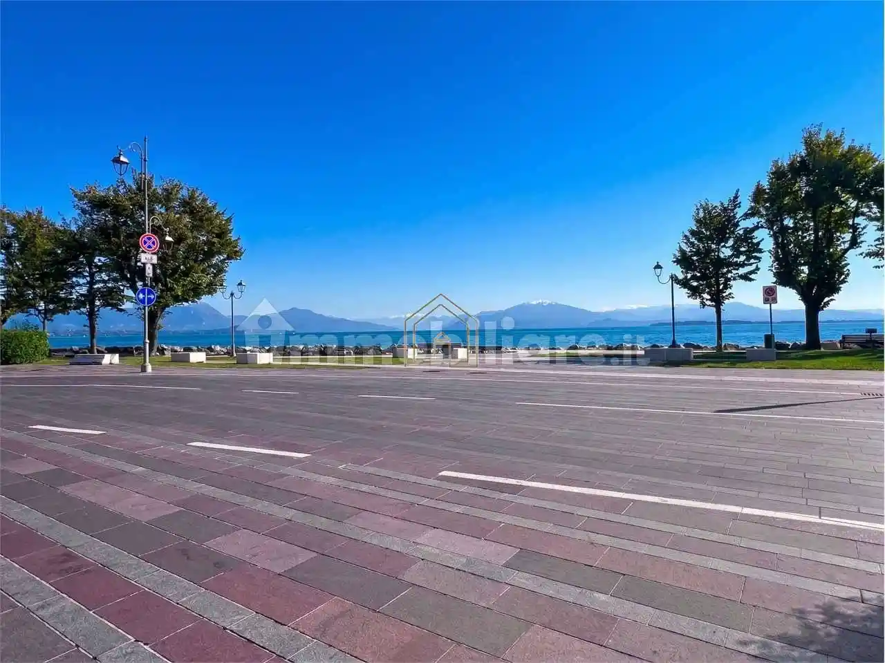 Appartamento in vendita a Desenzano del Garda