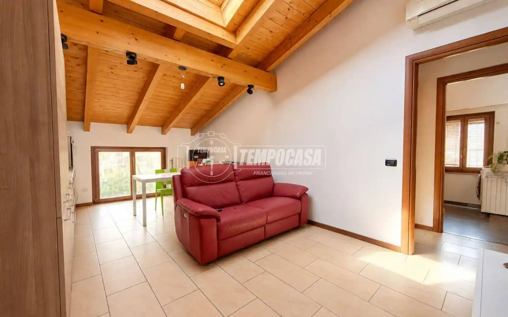 Appartamento in vendita a Casatenovo