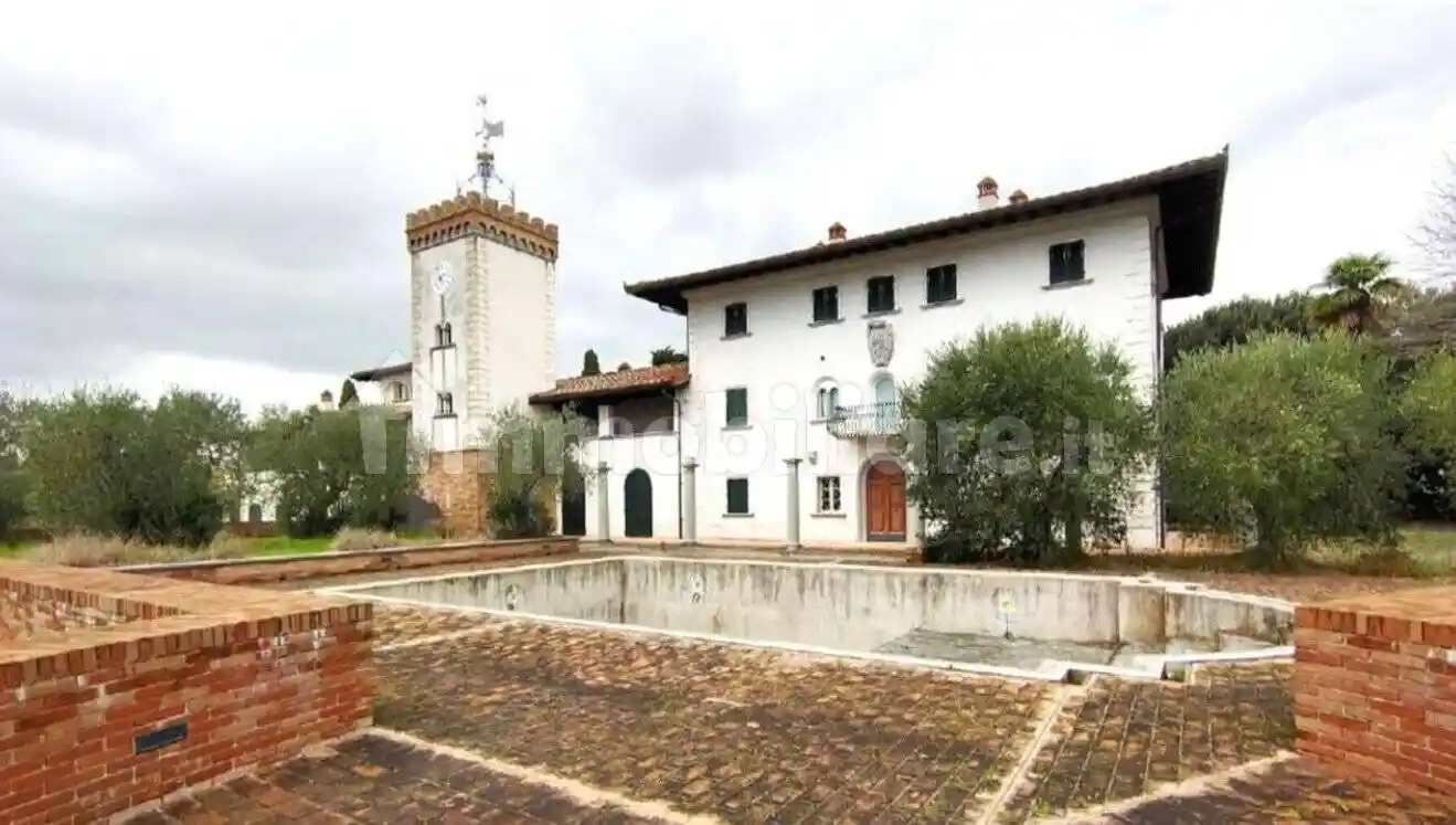 Palazzo - Edificio in vendita a Montopoli in Val d'Arno
